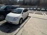 Toyota Ist 2005 года за 4 000 000 тг. в Алматы – фото 2