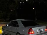 Mercedes-Benz C 280 1994 года за 2 700 000 тг. в Актобе – фото 3