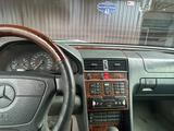 Mercedes-Benz C 280 1994 года за 2 700 000 тг. в Актобе – фото 5