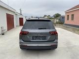 Volkswagen Tiguan 2021 года за 10 500 000 тг. в Атырау – фото 3