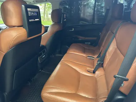 Lexus LX 570 2013 года за 25 500 000 тг. в Алматы – фото 28