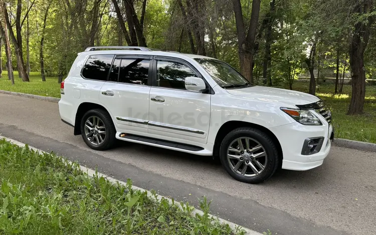 Lexus LX 570 2013 годаүшін25 500 000 тг. в Алматы