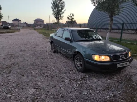 Audi 100 1993 года за 1 300 000 тг. в Астана – фото 2