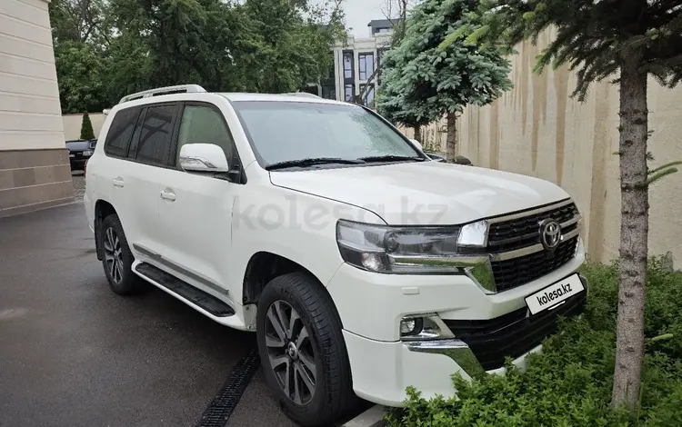 Toyota Land Cruiser 2013 годаfor24 000 000 тг. в Алматы