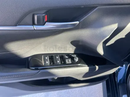 Toyota Camry 2018 года за 12 800 000 тг. в Павлодар – фото 14