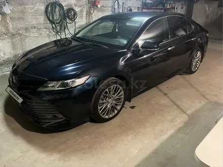 Toyota Camry 2018 года за 12 800 000 тг. в Павлодар – фото 8