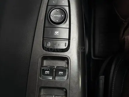Kia Sportage 2018 года за 8 200 000 тг. в Уральск – фото 11