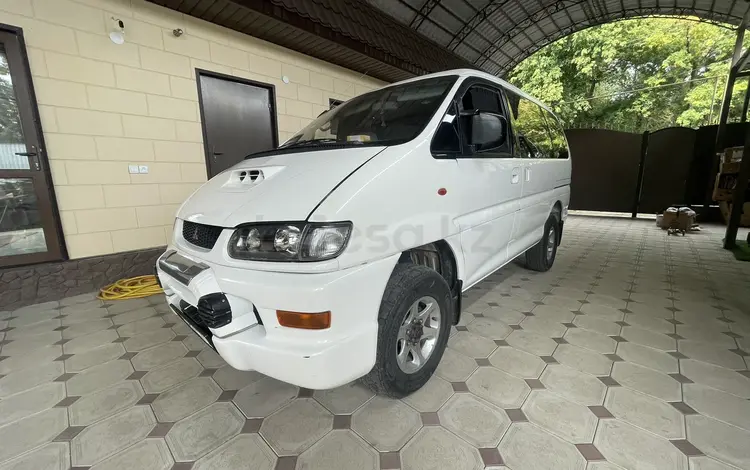 Mitsubishi Delica 1997 годаүшін4 700 000 тг. в Алматы