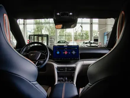 BYD Song Plus Flagship 100 DM-i 2026 года за 14 990 000 тг. в Костанай – фото 18
