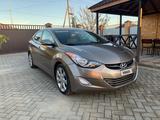 Hyundai Elantra 2013 года за 4 500 000 тг. в Жанаозен – фото 2