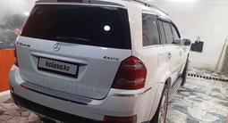 Mercedes-Benz GL 550 2009 годаүшін5 000 000 тг. в Тараз – фото 2