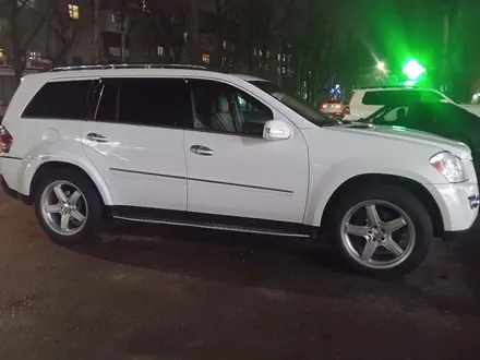 Mercedes-Benz GL 550 2009 года за 5 000 000 тг. в Тараз – фото 3