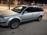 Volkswagen Passat 2002 года за 2 500 000 тг. в Сатпаев – фото 4