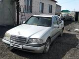 Mercedes-Benz C 180 1995 года за 2 000 000 тг. в Караганда – фото 2