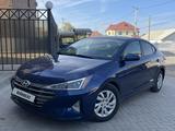 Hyundai Elantra 2019 годаfor8 500 000 тг. в Уральск