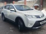 Toyota RAV4 2015 года за 10 650 000 тг. в Алматы