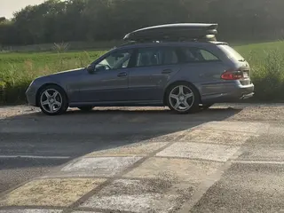 Mercedes-Benz E 500
