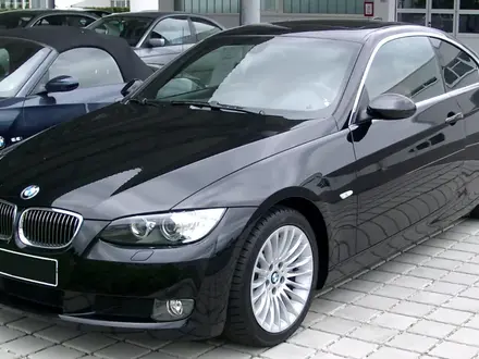 Стекло ФАРЫ BMW 3 Series e92 КУПЕ/Кабриолет (2006 — 2010 Г. В.)   за 47 000 тг. в Алматы – фото 2