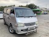 Toyota Hiace 1998 года за 1 650 000 тг. в Алматы – фото 2