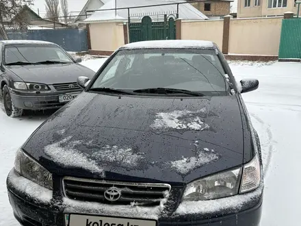 Toyota Camry 2001 года за 3 600 000 тг. в Алматы – фото 2