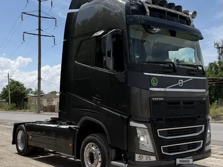 Volvo  F-Series 2019 года за 42 000 000 тг. в Шымкент – фото 8