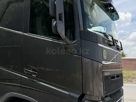 Volvo  F-Series 2019 года за 42 000 000 тг. в Шымкент – фото 11