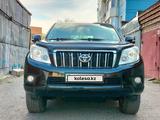 Toyota Land Cruiser Prado 2011 года за 13 200 000 тг. в Усть-Каменогорск
