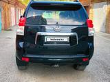 Toyota Land Cruiser Prado 2011 года за 13 200 000 тг. в Усть-Каменогорск – фото 2