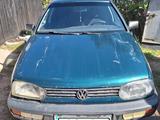 Volkswagen Golf 1993 года за 1 100 000 тг. в Караганда