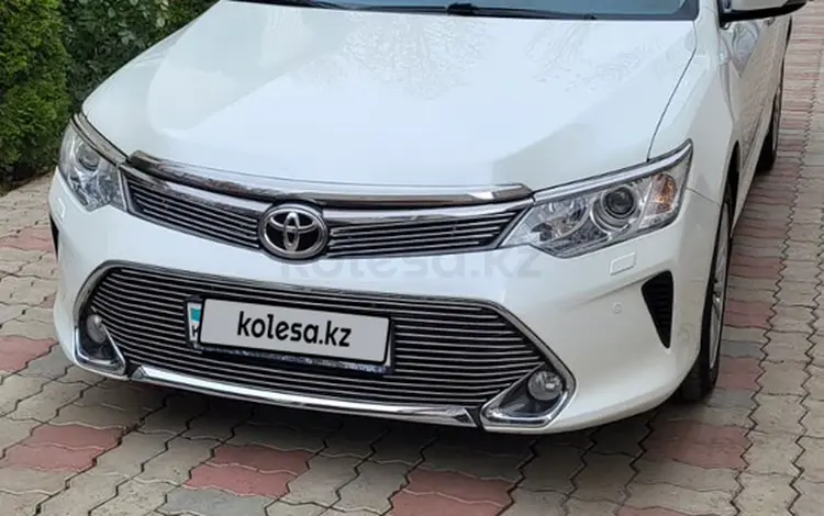 Toyota Camry 2015 года за 11 500 000 тг. в Аксай