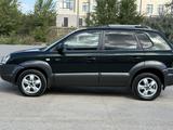 Hyundai Tucson 2008 годаүшін3 990 000 тг. в Караганда – фото 2