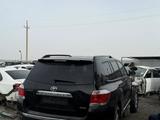 Toyota Highlander 2013 года за 7 777 777 тг. в Атырау – фото 4