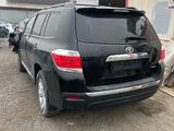 Toyota Highlander 2013 года за 7 777 777 тг. в Атырау – фото 3