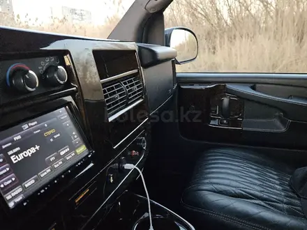 Chevrolet Express 2012 года за 32 000 000 тг. в Астана – фото 39