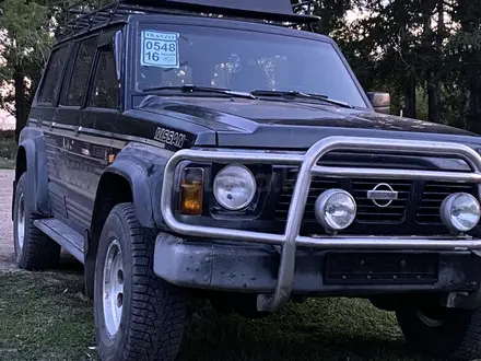 Nissan Patrol 1993 года за 1 500 000 тг. в Семей – фото 2