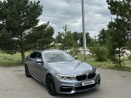 BMW 540 2018 года за 24 500 000 тг. в Алматы – фото 2