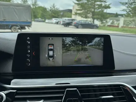 BMW 540 2018 года за 24 500 000 тг. в Алматы – фото 20