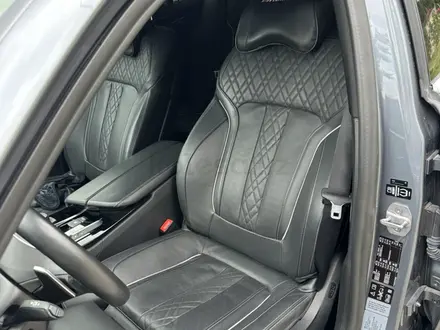BMW 540 2018 года за 24 500 000 тг. в Алматы – фото 24