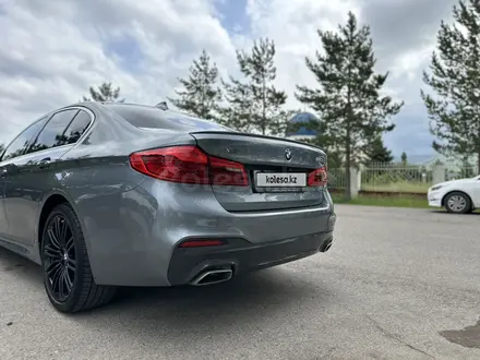 BMW 540 2018 года за 24 500 000 тг. в Алматы – фото 7