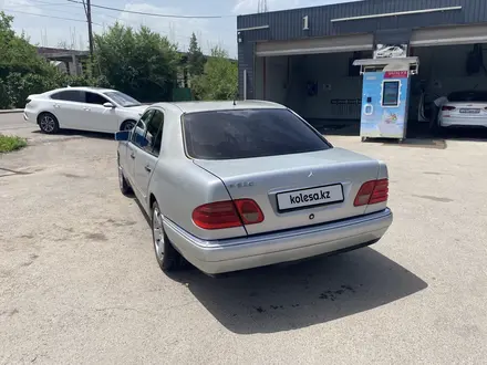 Mercedes-Benz E 280 1997 года за 2 100 000 тг. в Алматы – фото 15