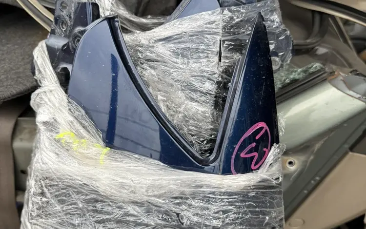 Крыло переднее левое за 20 000 тг. в Алматы