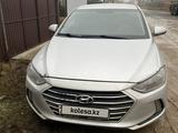 Hyundai Elantra 2018 года за 4 500 000 тг. в Уральск