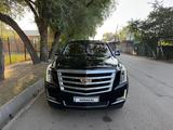 Cadillac Escalade 2018 года за 32 000 000 тг. в Алматы