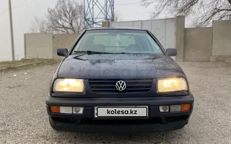 Volkswagen Vento 1994 года за 1 350 000 тг. в Шымкент