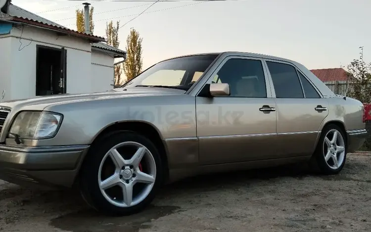 Mercedes-Benz E 280 1994 года за 2 500 000 тг. в Айтеке би