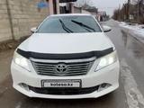 Toyota Camry 2014 годаfor8 900 000 тг. в Шымкент – фото 4