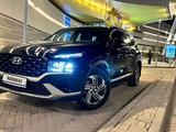 Hyundai Santa Fe 2022 года за 16 600 000 тг. в Астана – фото 2