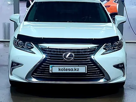 Lexus ES 250 2015 года за 13 500 000 тг. в Алматы – фото 3