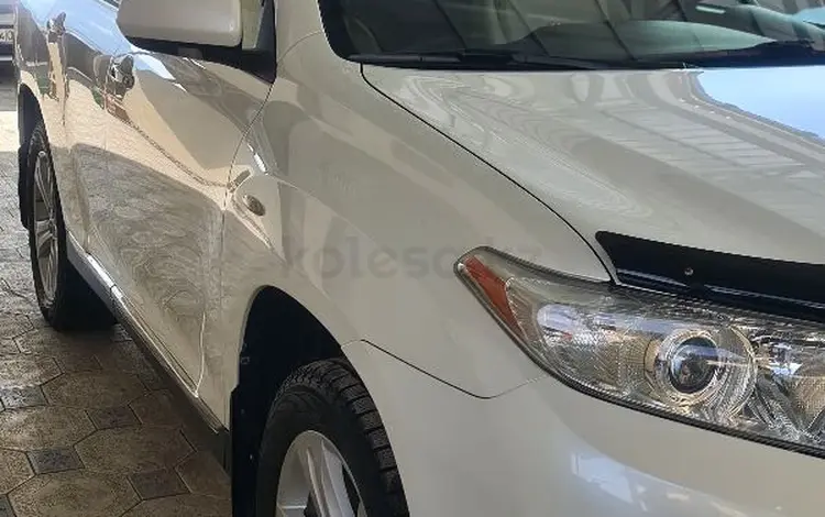 Toyota Highlander 2013 года за 15 000 000 тг. в Алматы