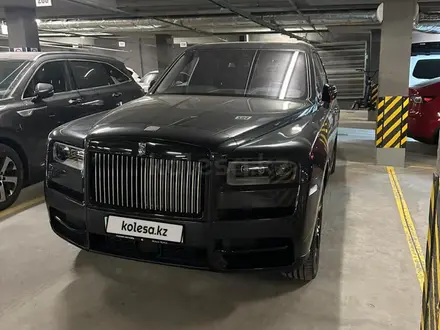 Rolls-Royce Cullinan 2021 года за 260 000 000 тг. в Алматы